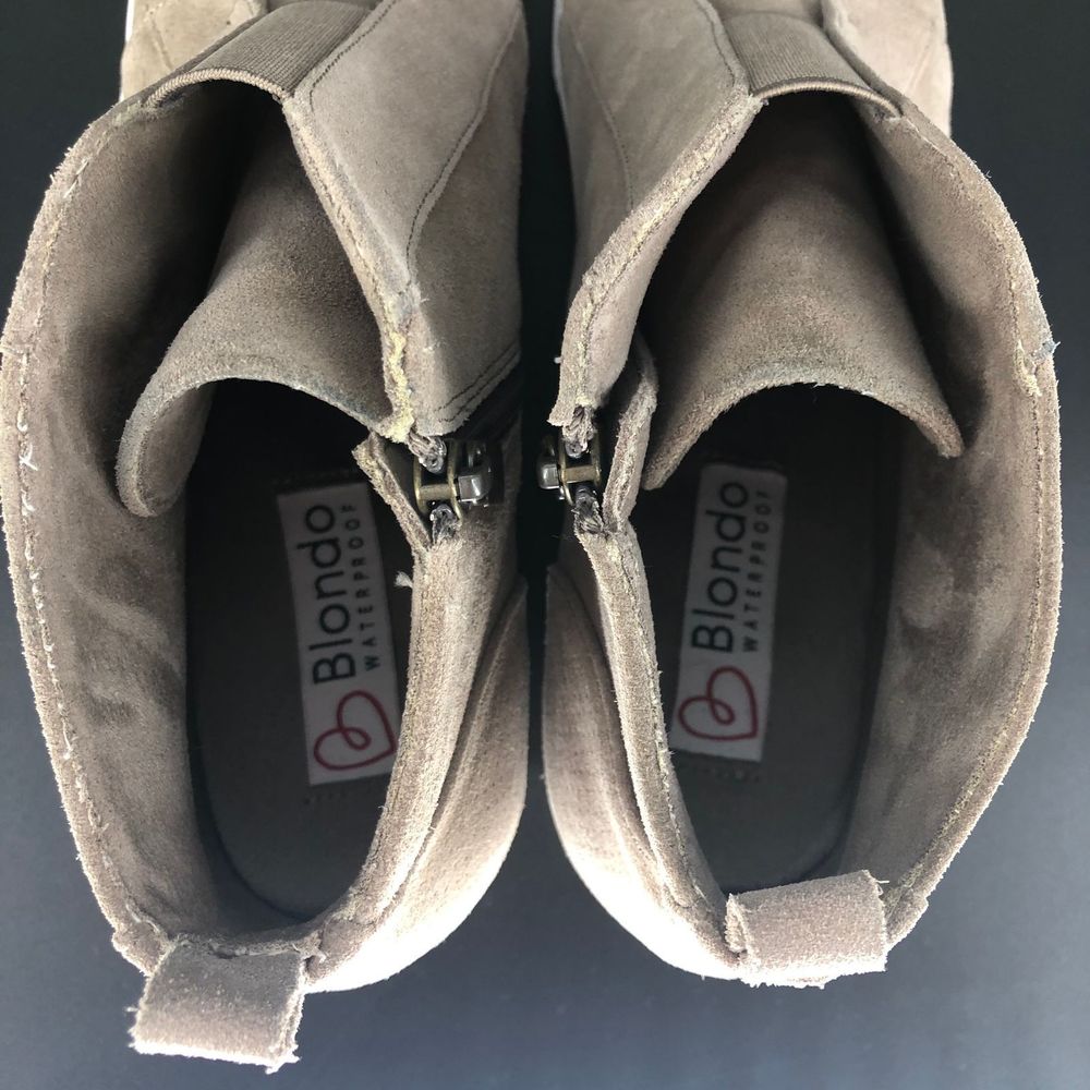Sz 8.5 Blondo Gatsby Wedge Waterproof Sneaker_7